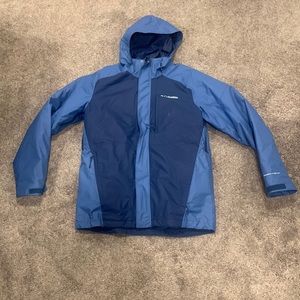 Men’s medium Columbia ski jacket. Shell and down layer that can be separated.
